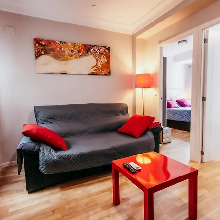 Apartmán Queen Apt, 2min To Beach, Terrace, 3bd, 6pax Valencie