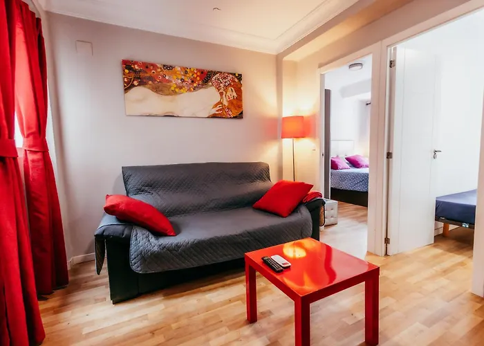 Apartmán Queen Apt, 2min To Beach, Terrace, 3bd, 6pax Valencie