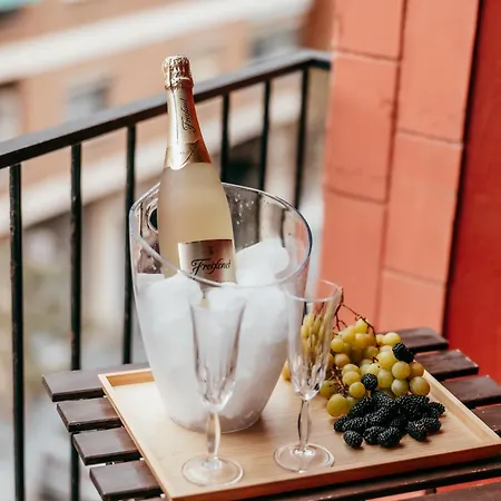 Queen Apt, 2min To Beach, Terrace, 3bd, 6pax Valencia